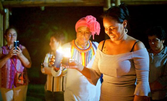 Una firmante de la paz y una víctima del conflicto participan en el encuentro de mujeres líderes y defensoras de Urabá y Darién.